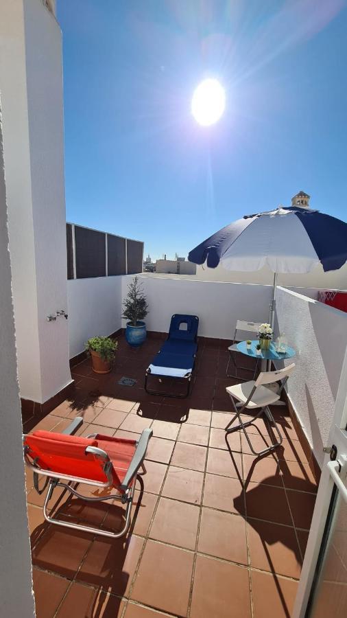 Penthouse With Solarium In The Center Of Malaga-Atico Con Solarium En El Centro De Malaga Apartment Exterior photo